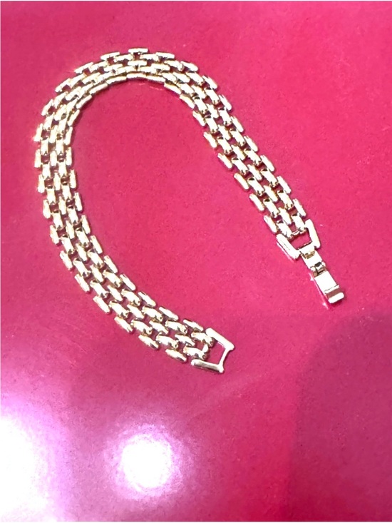 Jewelry - Classic Gold-tone Panther Link Bracelet